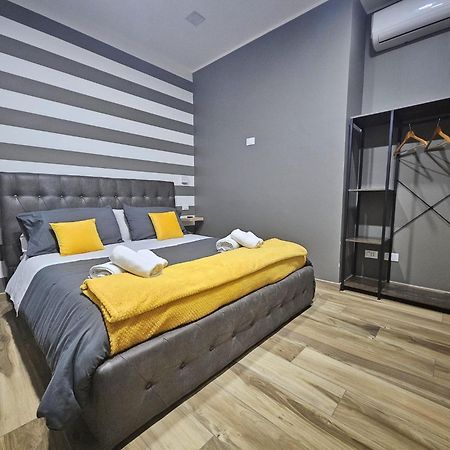B&B Be Happy Taranto Exterior foto